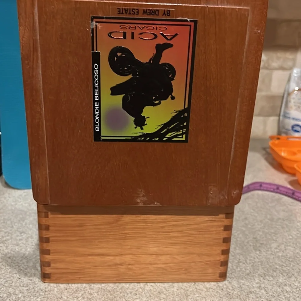 Cigar box.  Acid Cigars by Drew Estate Wood box - Picture 8 of 12